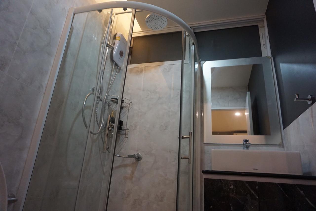 Sureena Hotel Pattaja Kültér fotó